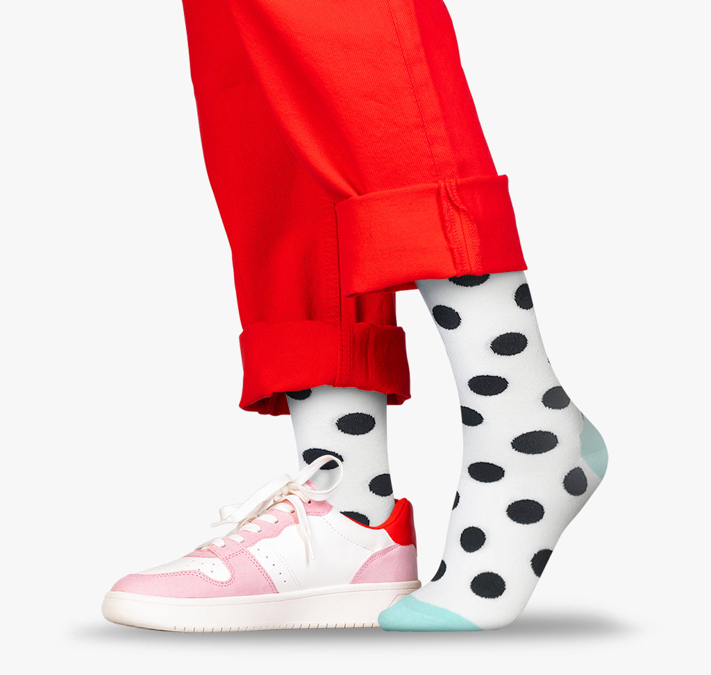 Damen Tennis Socken in Farbe weiss mit Punkten