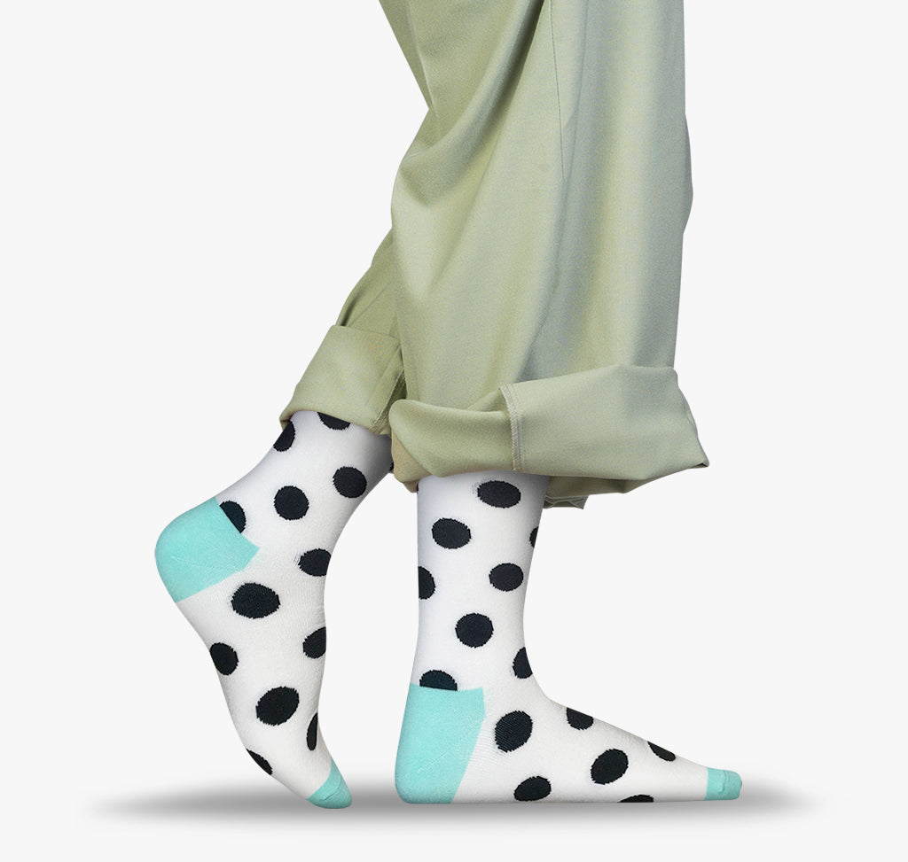 SuperSocks.at weisse Damen Socken gepunktet