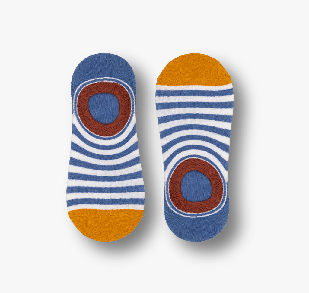 Füßlinge mit blauen Streifen