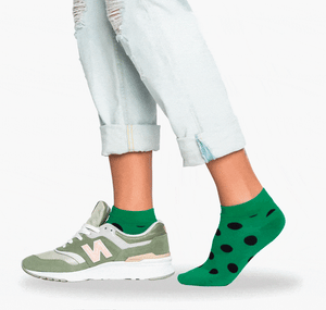 Green Dots Sneaker Socken