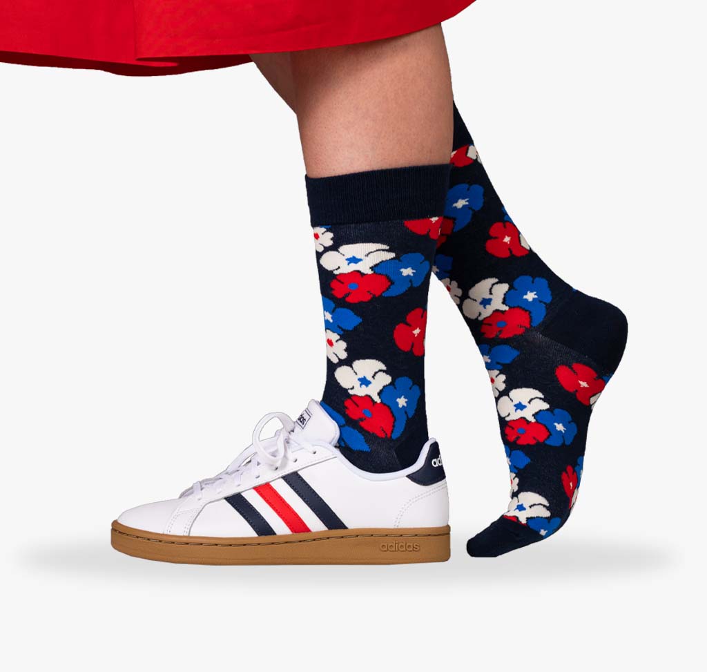 Blumen Socken für Damen mit Blümchen in weiß rot und blau