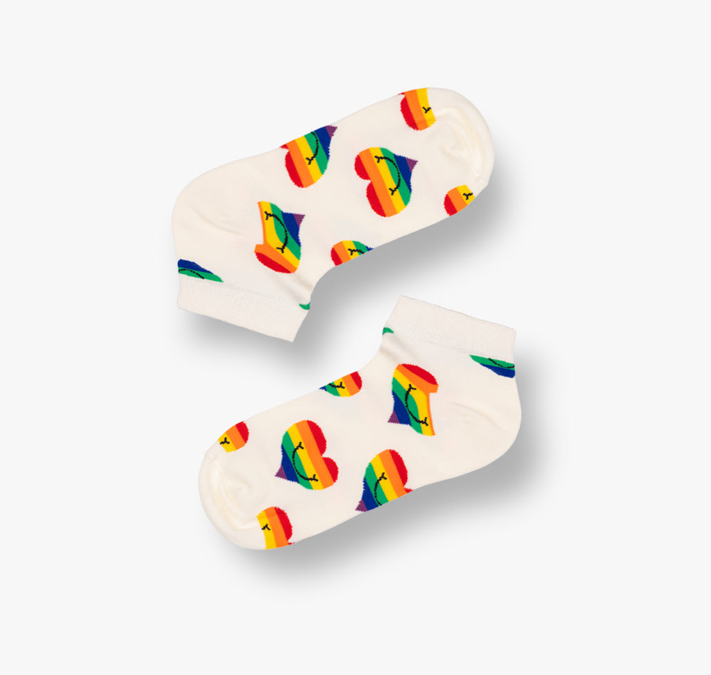 Regenbogen LGBTQ Rainbow Herzen Sneaker Socken