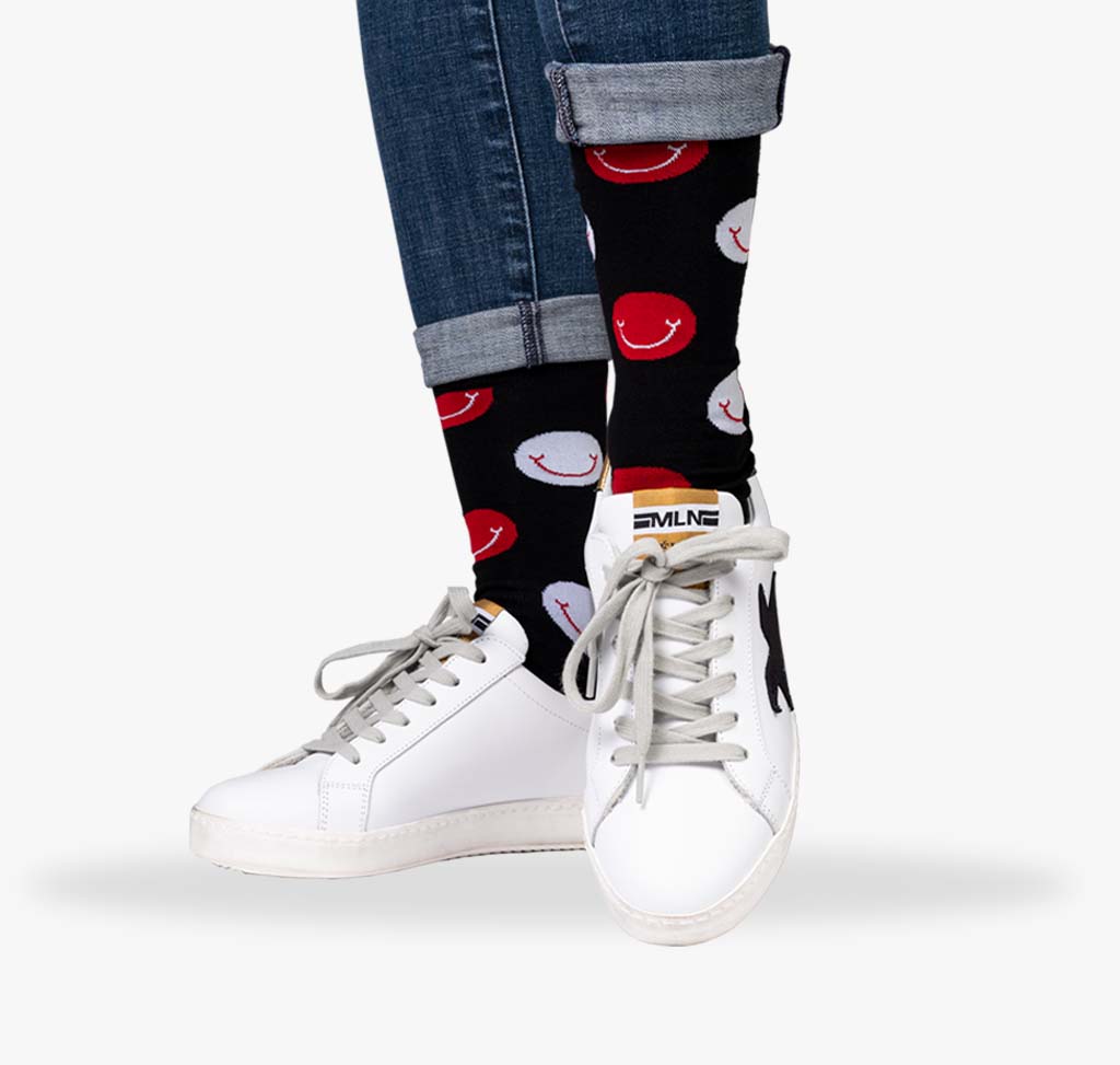Smiley Socken für Damen mit lachenden Gesichtern in weiß und rot