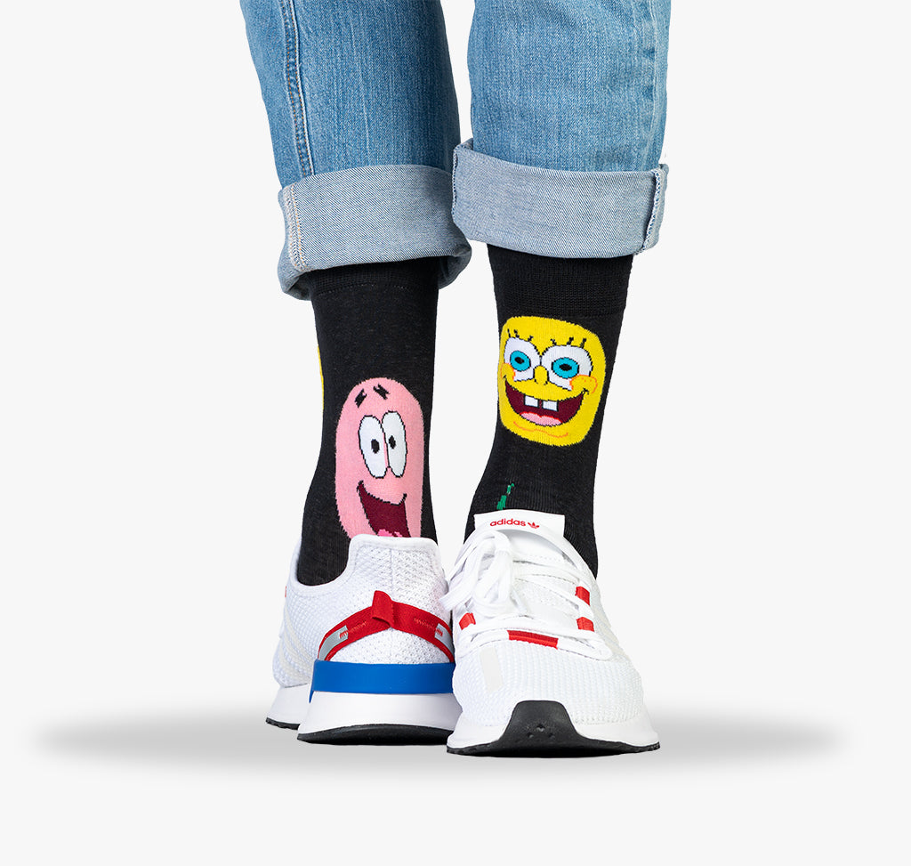 Bunte lustige Socken mit Sponge Bob Schwammkopf für Herren und Männer