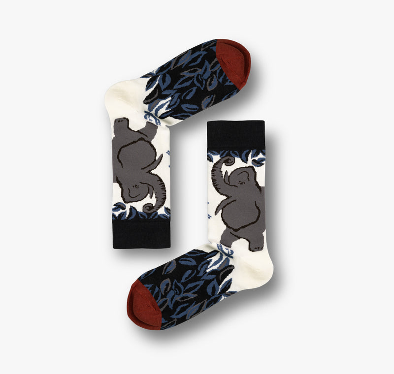 Socken mit Elefanten