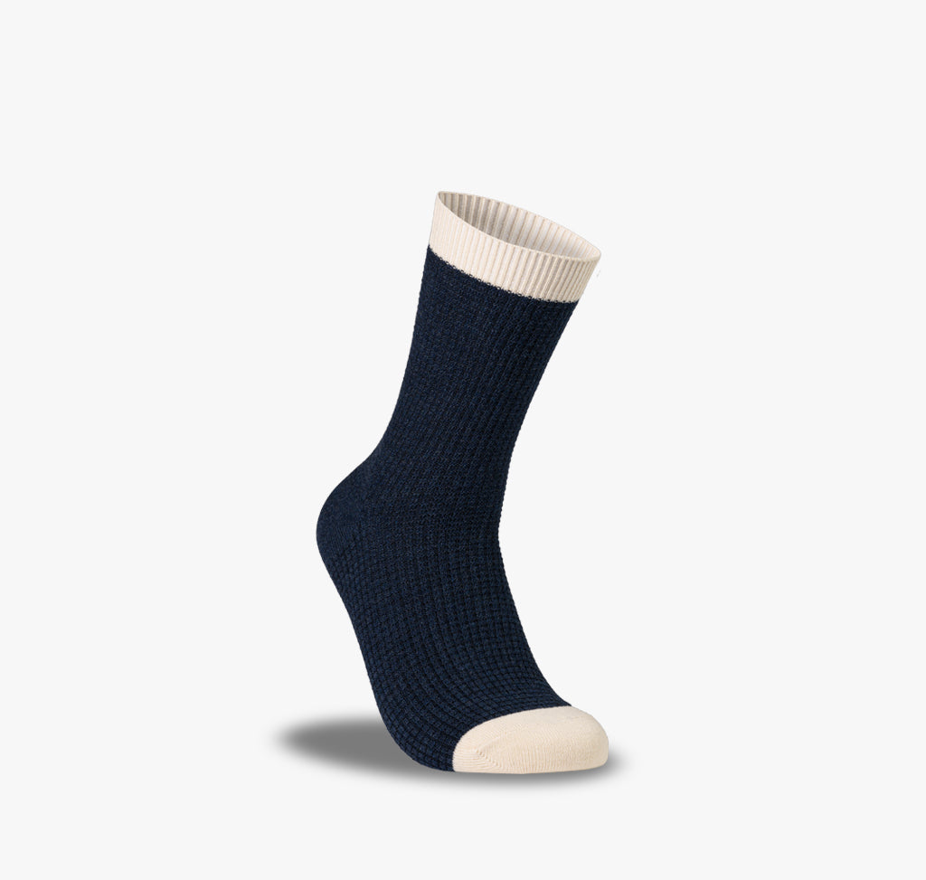 Dunkelblauer Herren und Damen Socken mit beigem Bund und Zehen